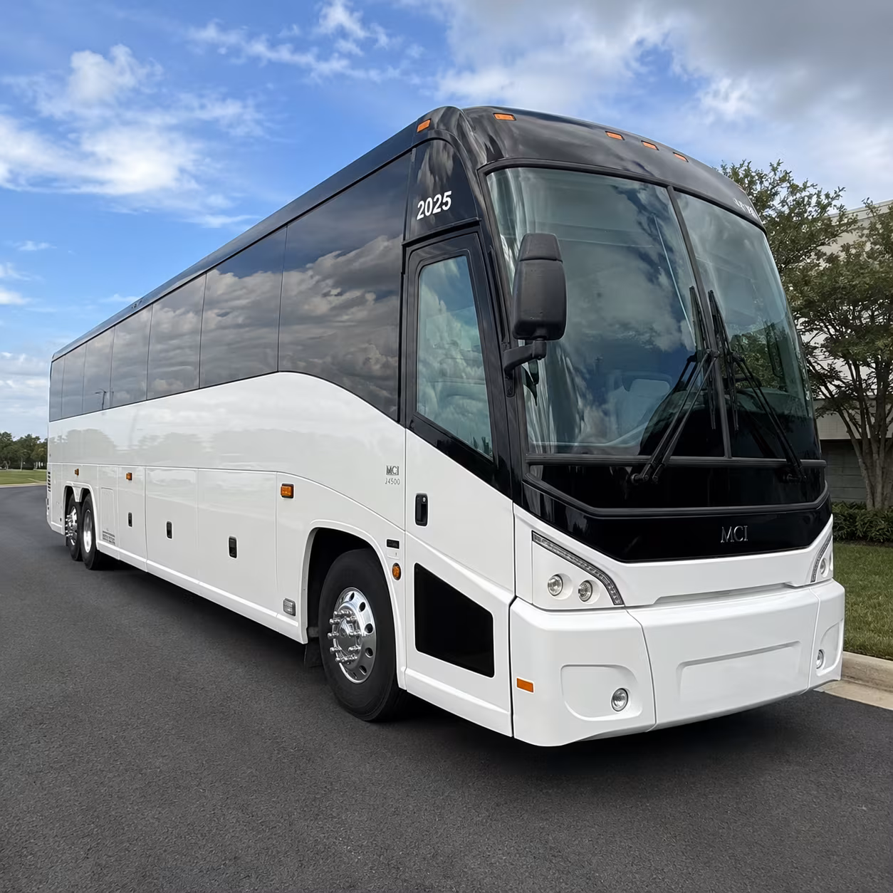 corporate conference shuttles to the decc and downtown duluth
