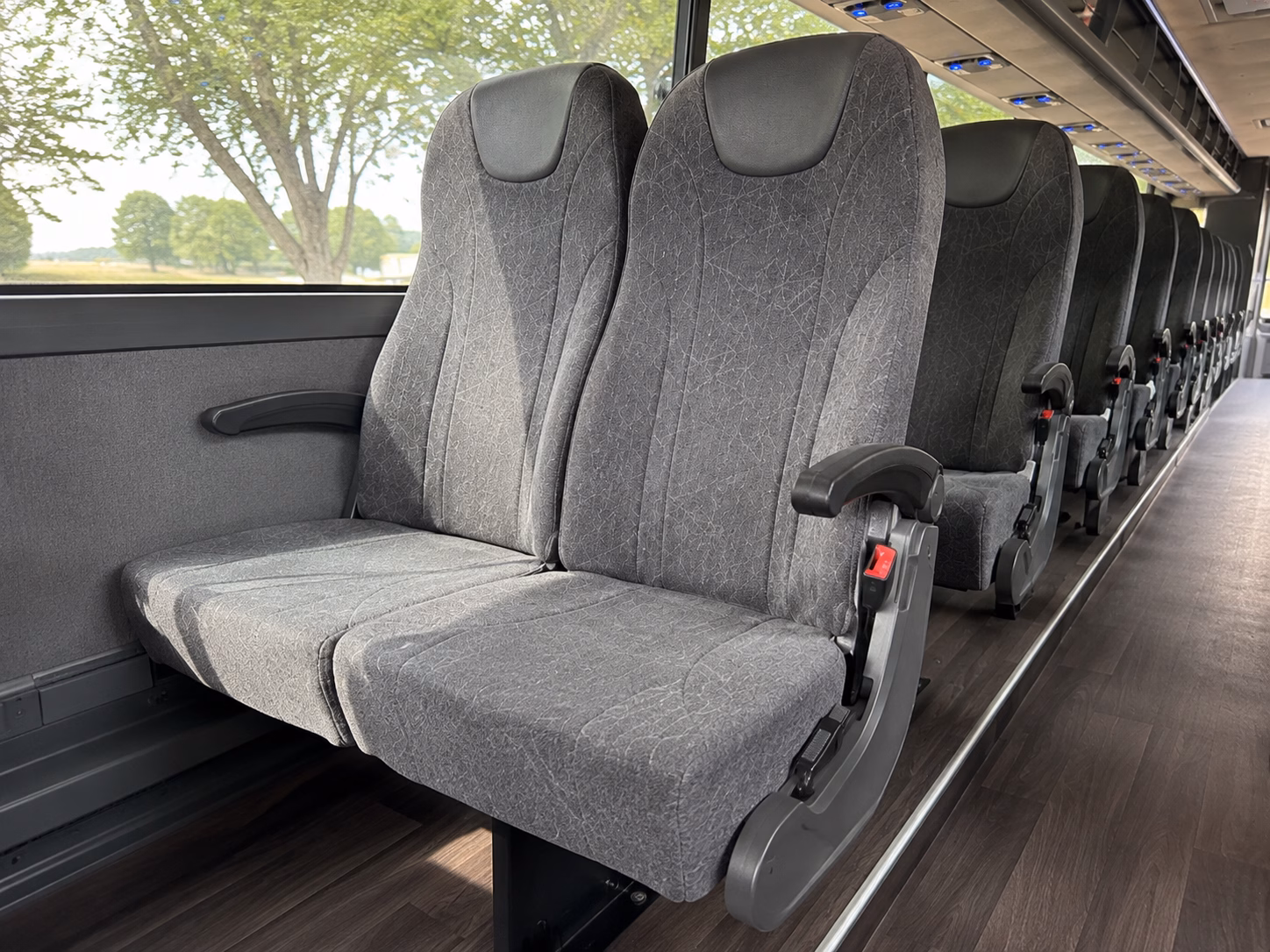 how the day of the week changes what a charter bus costs in duluth minnesota
