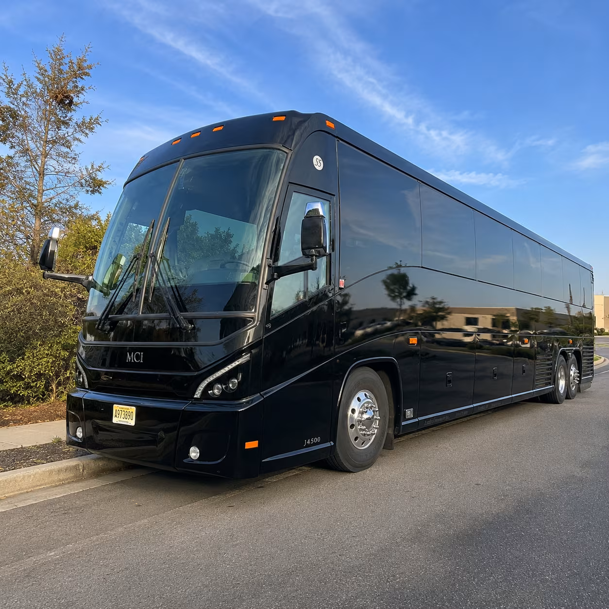 you ll love how easy duluthcharterbuscompany com makes seasonal and event based employee shuttles in duluth